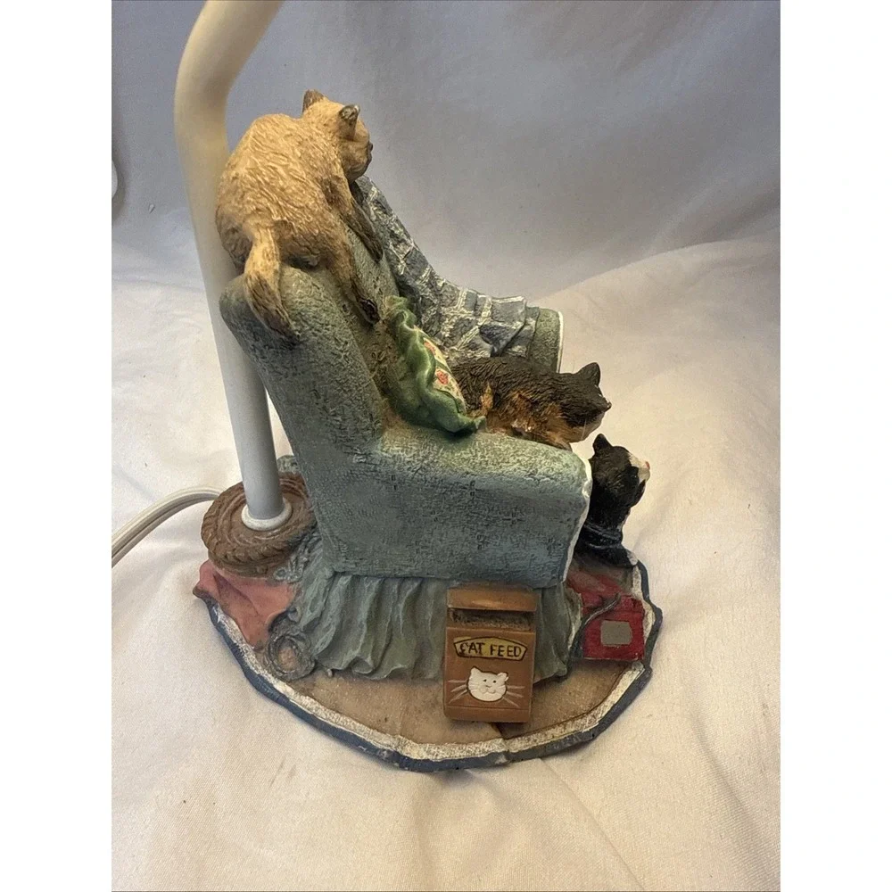 Vintage Cat Lady Table Lamp Chair Cats Kittens Yarn Comfy Chair Resin Grannycore